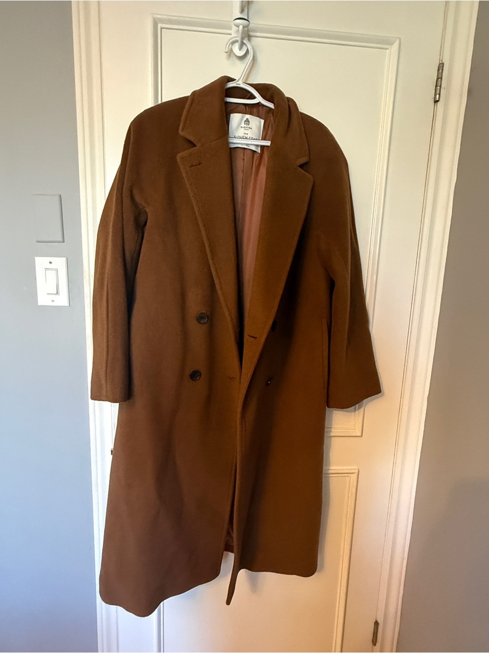 Babaton Slouch Coat in (Re)Camel Wool — Size Medium. Warm brown.